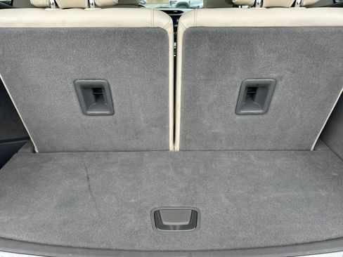 Certified 2025 Cadillac XT6 Premium Luxury image 16