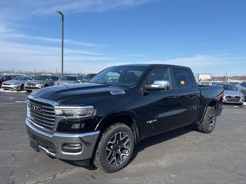 Used 2025 RAM 1500 Laramie image 7