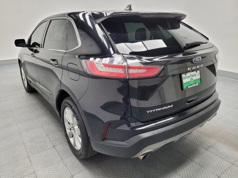 Used 2021 Ford Edge Titanium FWD image 5