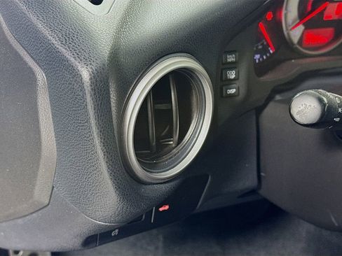 Used 2018 Toyota 86 image 10