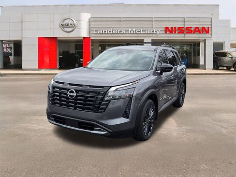 New 2026 Nissan Pathfinder SL w/ SL Premium Package image 8