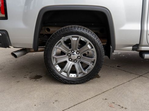 Used 2018 GMC Sierra 1500 Denali w/ Denali Ultimate Package image 35