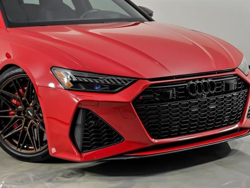 Used 2021 Audi RS 6 w/ Carbon Optic Package AWD/4WD image 3