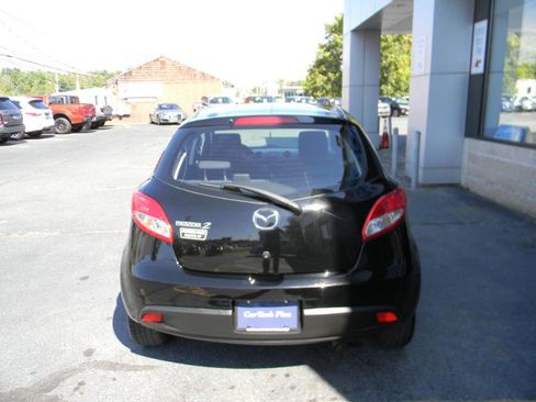 Used 2011 MAZDA MAZDA2 Sport image 7