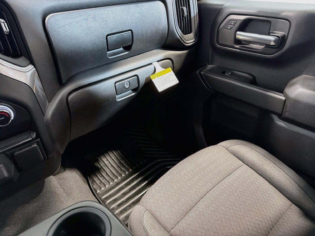 Used 2023 Chevrolet Silverado 1500 Custom w/ LPO, Dark Essentials Package AWD/4WD image 22