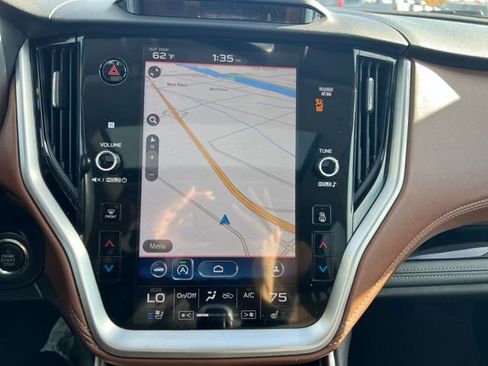 Used 2022 Subaru Outback Touring w/ Popular Package #2 image 15