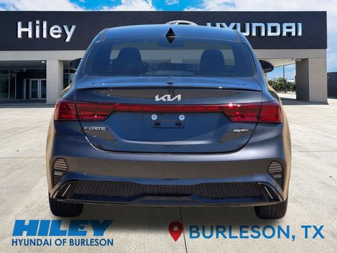Used 2024 Kia Forte GT-Line FWD image 6