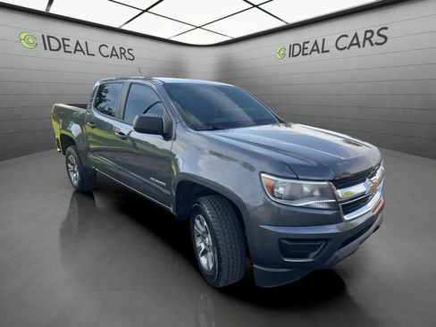 Used 2017 Chevrolet Colorado W/T w/ WT Convenience Package RWD image 3