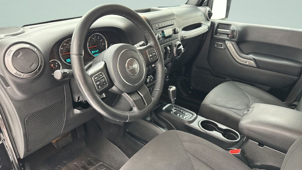 Used 2018 Jeep Wrangler Unlimited Sport S AWD/4WD image 11