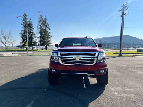 Used 2015 Chevrolet Tahoe LT w/ Luxury Package image 2