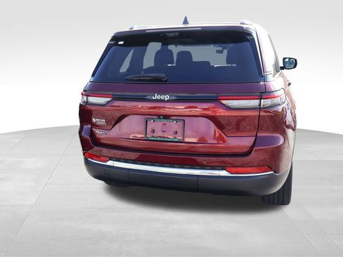 Used 2022 Jeep Grand Cherokee Limited 4xe w/ Luxury Tech Group II AWD/4WD image 18