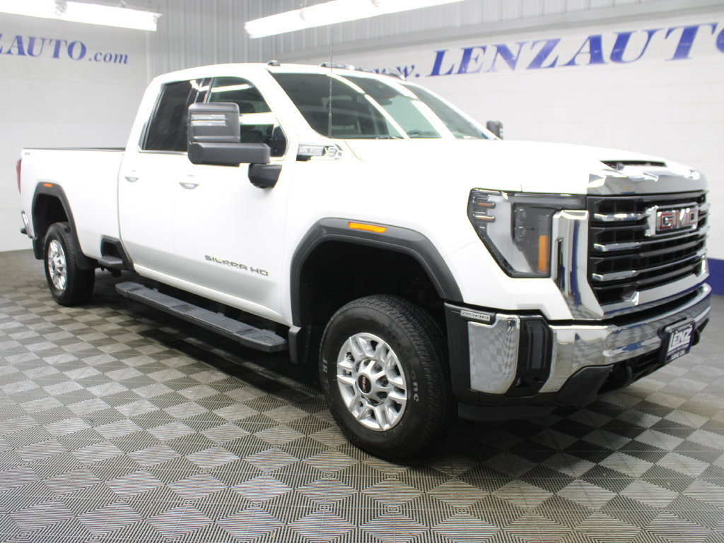 Used 2024 GMC Sierra 2500 SLE w/ SLE Convenience Package AWD/4WD image 3