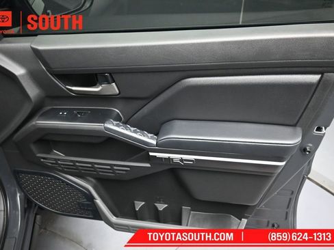 Used 2024 Toyota Tacoma TRD Sport w/ TRD Sport Upgrade Package AWD/4WD image 31