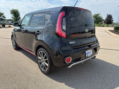 Used 2018 Kia Soul ! w/ Tech Package