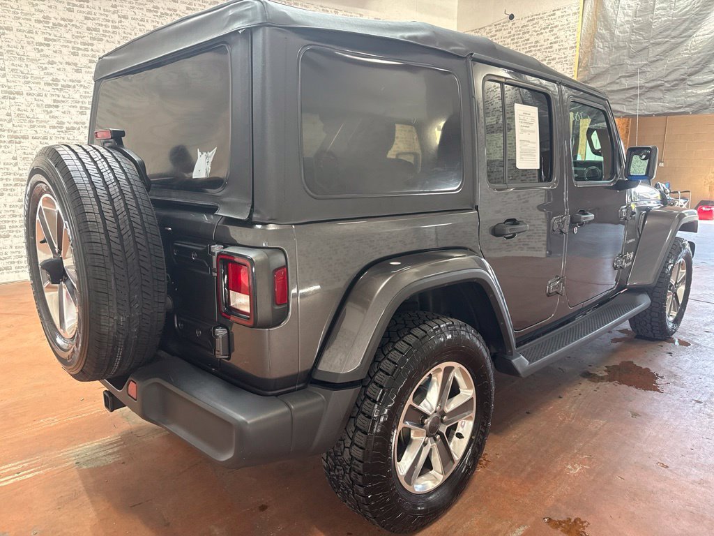 Used 2020 Jeep Wrangler Unlimited Sahara AWD/4WD image 7