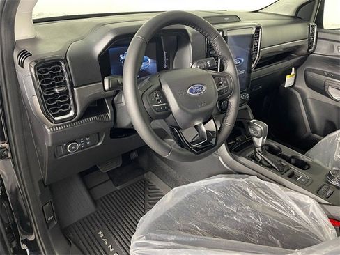 New 2025 Ford Ranger XLT w/ FX4 Off-Road Package image 2