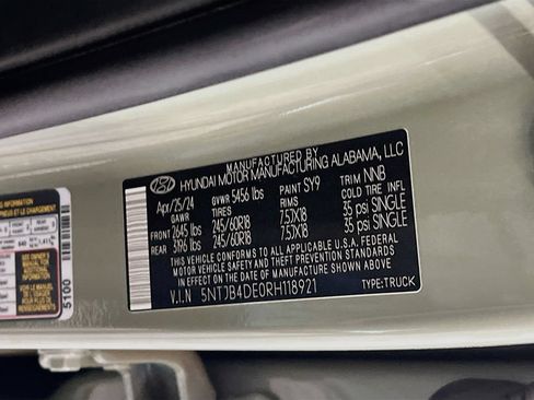 Used 2024 Hyundai Santa Cruz SEL FWD image 29