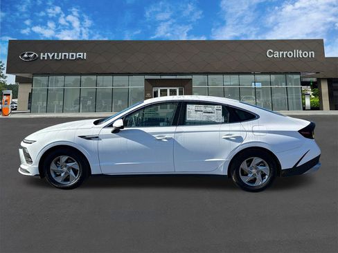 New 2025 Hyundai Sonata SE image 8