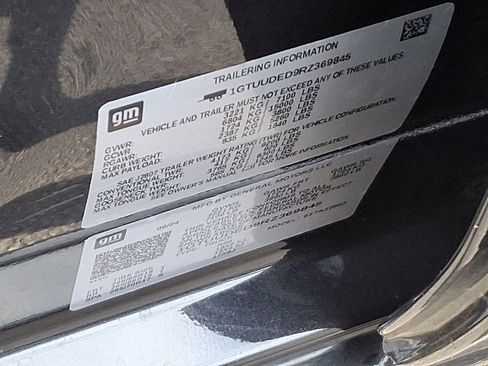 Certified 2024 GMC Sierra 1500 SLT image 27