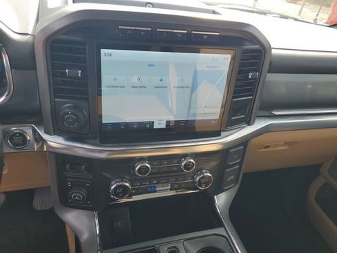 Used 2021 Ford F150 Lariat w/ Equipment Group 502A High image 16