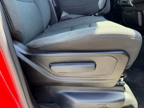 Used 2021 RAM 1500 Tradesman AWD/4WD image 30