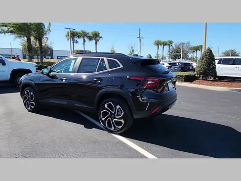 New 2026 Chevrolet Trax RS w/ Driver Confidence Package image 19