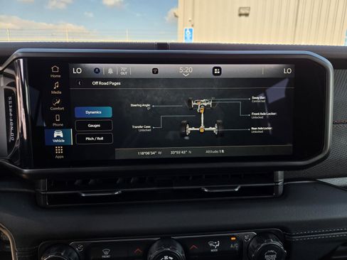 Used 2026 Jeep Wrangler Unlimited Rubicon image 12