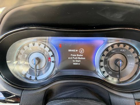 Used 2023 Chrysler 300 S RWD image 28