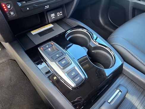 Used 2020 Honda Pilot Elite image 19