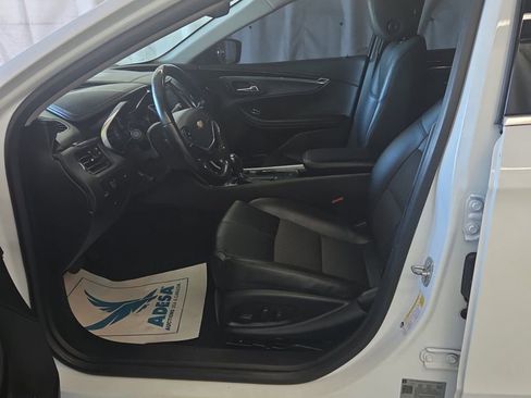 Used 2019 Chevrolet Impala LT image 7