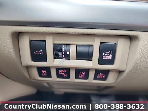 Used 2018 Subaru Outback 2.5i Limited image 24