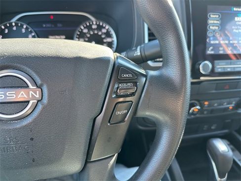Used 2022 Nissan Frontier SV image 22