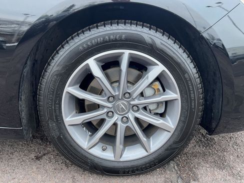 Used 2018 Acura TLX image 9