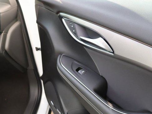 New 2025 Buick Envision Sport Touring image 8