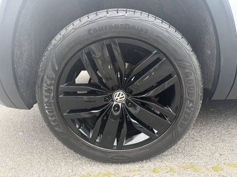 Used 2019 Volkswagen Atlas SEL Premium AWD/4WD image 13