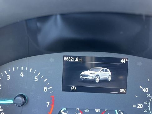 Used 2022 Ford Escape SE w/ SE Sport Appearance Package image 25