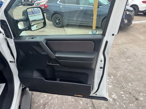 Used 2013 Nissan Titan S image 14