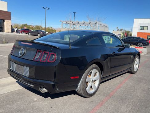 Used 2013 Ford Mustang GT image 6