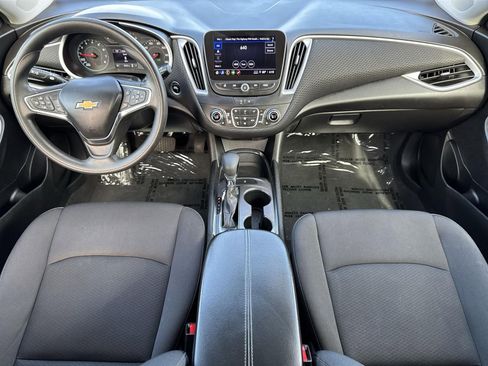 Used 2023 Chevrolet Malibu LT image 8