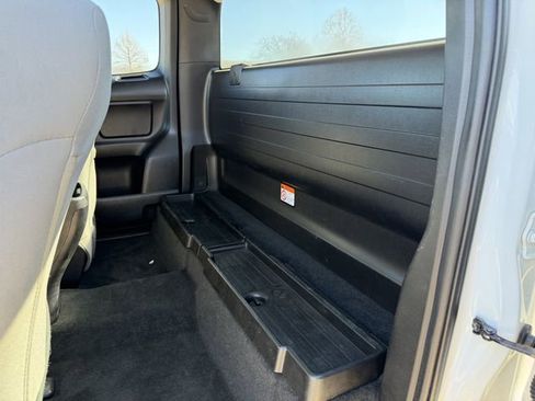 Certified 2021 Toyota Tacoma SR image 23