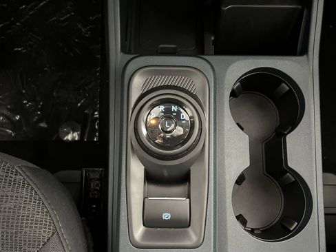 New 2025 Ford Maverick XL w/ Equipment Group 101A image 21