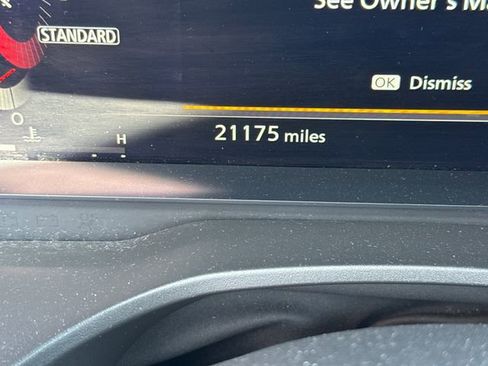Certified 2024 Nissan Rogue SL w/ SL Premium Package FWD image 10