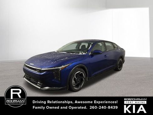 Certified 2025 Kia K4 EX image 1