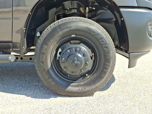 New 2026 RAM 3500 Tradesman image 5