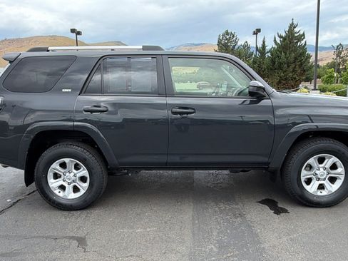 Certified 2024 Toyota 4Runner SR5 AWD/4WD image 2