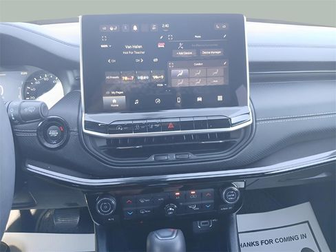 Certified 2023 Jeep Compass Altitude w/ Convenience Group image 10