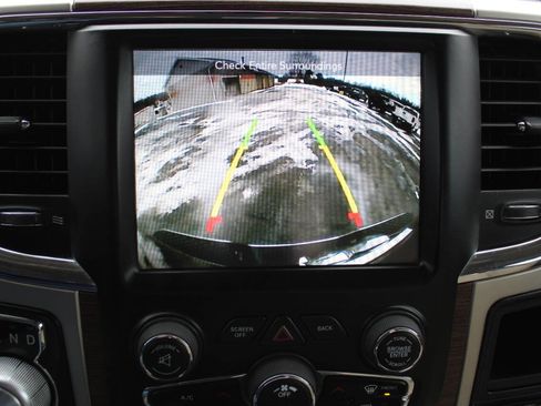 Used 2017 RAM 1500 Laramie w/ Convenience Group image 27