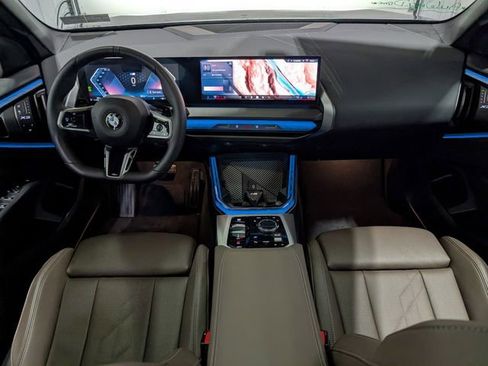 Used 2025 BMW X3 xDrive30i w/ M Sport Package image 11