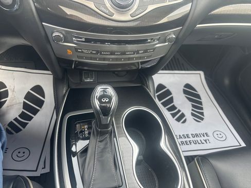 Used 2019 INFINITI QX60 Luxe w/ Essential Package image 22