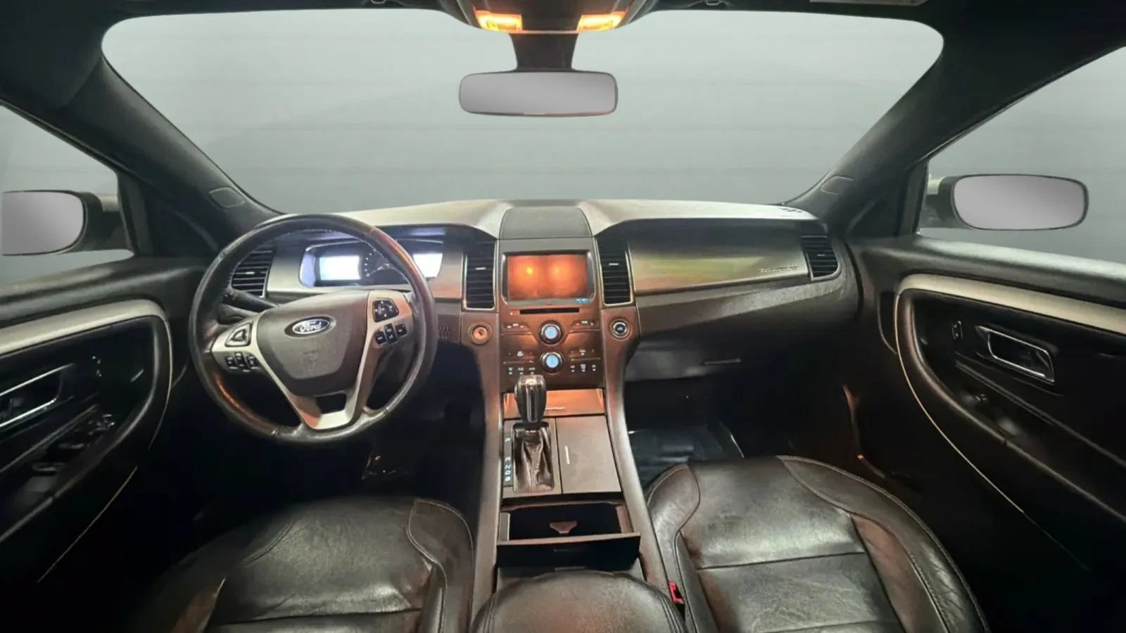 Used 2014 Ford Taurus SEL w/ Equipment Group 201A FWD image 9
